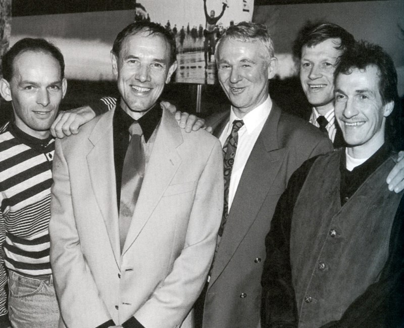Klaas Verweij temidden van zijn kampioenen, v.l.n.r.: Henri Ruitenberg, Jos Niesten, Jan Kooiman en Evert van Benthem (won de Rottemeren in 1986).