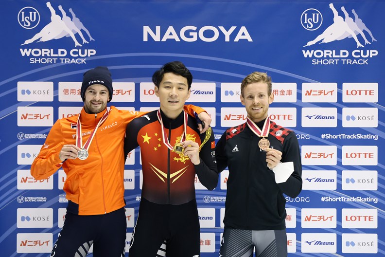 Itzhak de Laat podium 1000 meter WC Nagoya 21