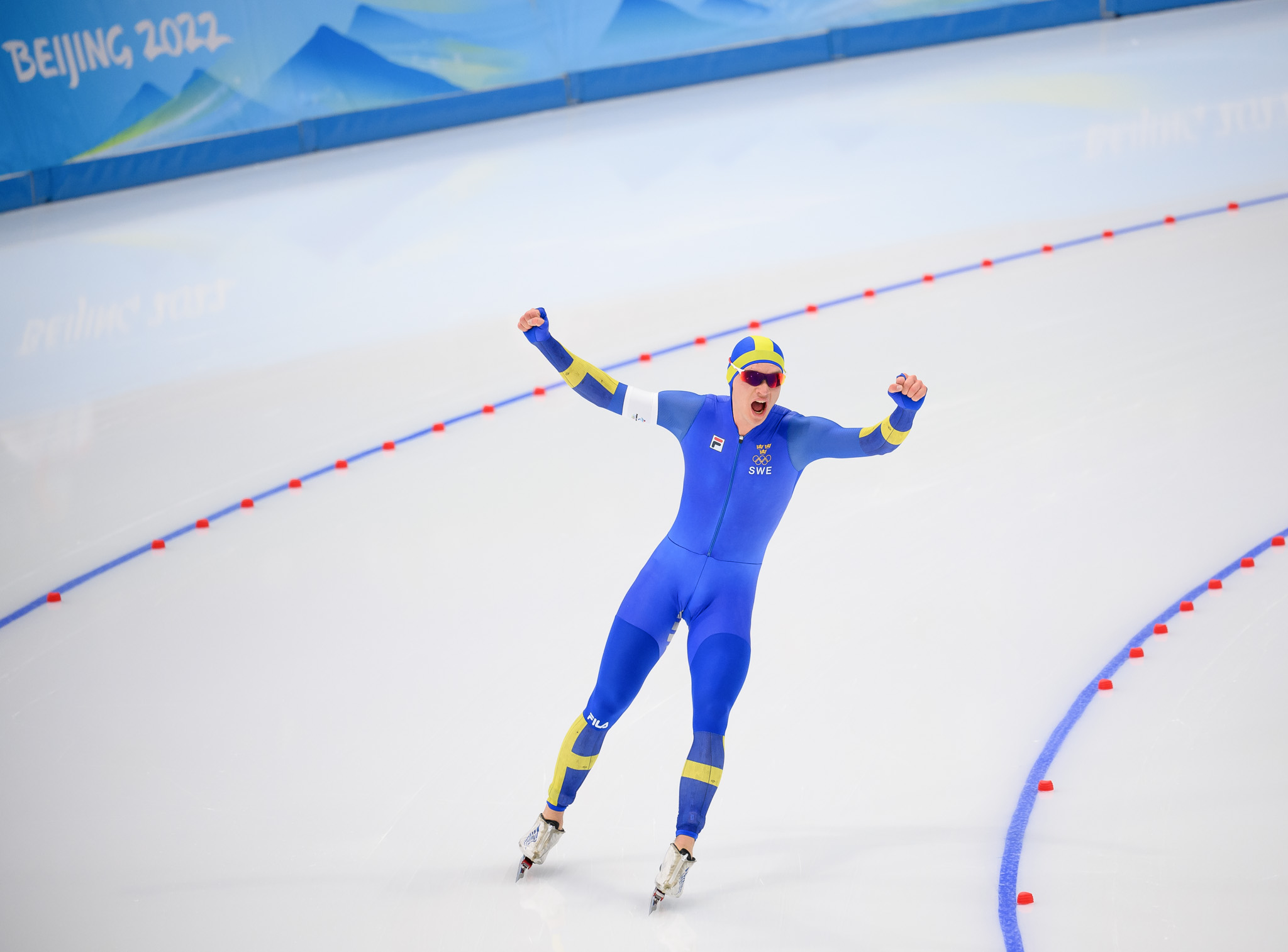 roman bad de sneeuw Van der Poel in wereldrecord naar tweede olympisch goud | Schaatsen.nl