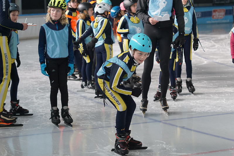 Speeltoestellen Prestige Burger Mooi om mijn passie te delen en kinderen schaatsen te leren' | Schaatsen.nl