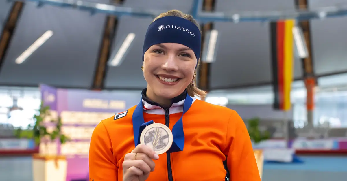 Kim Veenhuis Reflects on Progress and Challenges at Recent Speed Skating Championships