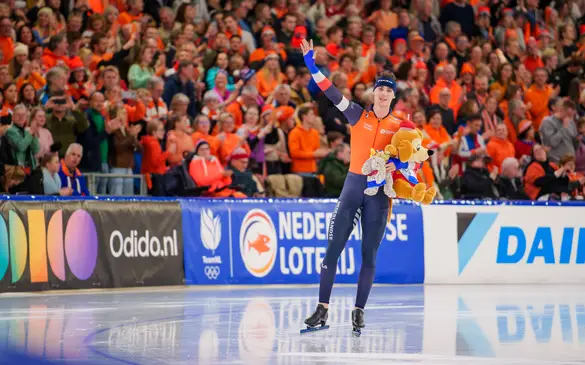 Jenning de Boo winst ISU EK Afstanden 23-24 - 1 | Thialf