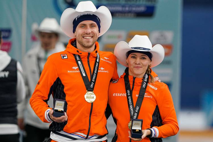 Zilveren plak Groenewoud en wereldrecord mixed relay Dijs en Hoogendoorn