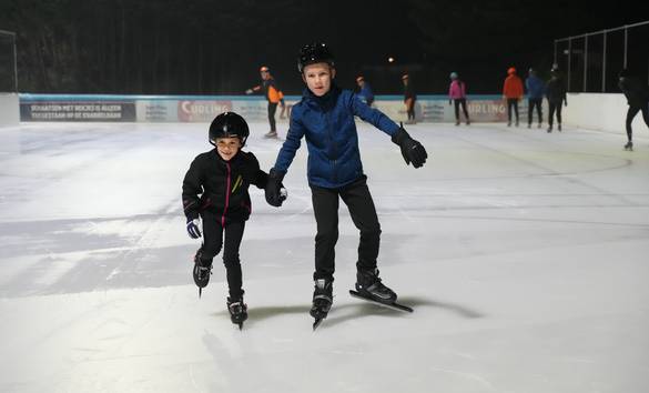 IJsfun op de Jaap Eden