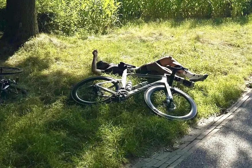 Team Frysk uitgeput na tijdrit Camerig