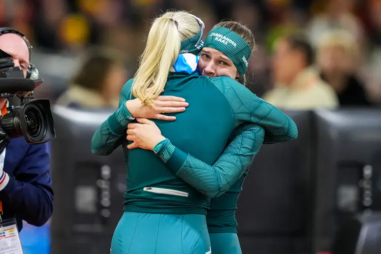 Bente Kerkhoff en Merel Conijn OKT