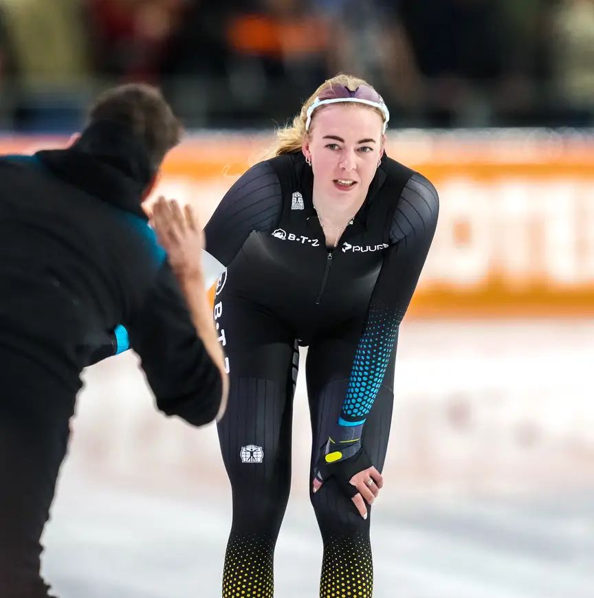 Gioya Lancee rijdt een persoonlijk record op de 3000 meter