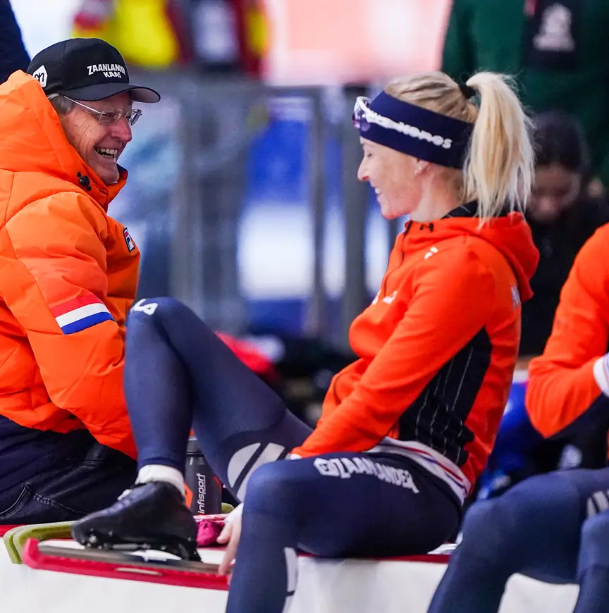 Jillert Anema lacht wat met Marijke Groenewoud