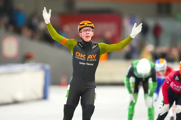 Bart Swings wint op De Uithof