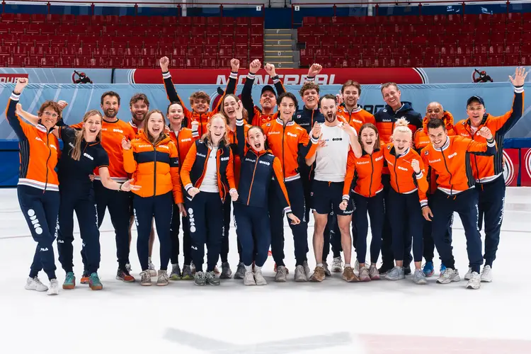 TeamNL shorttrack na de World Tours in Montréal