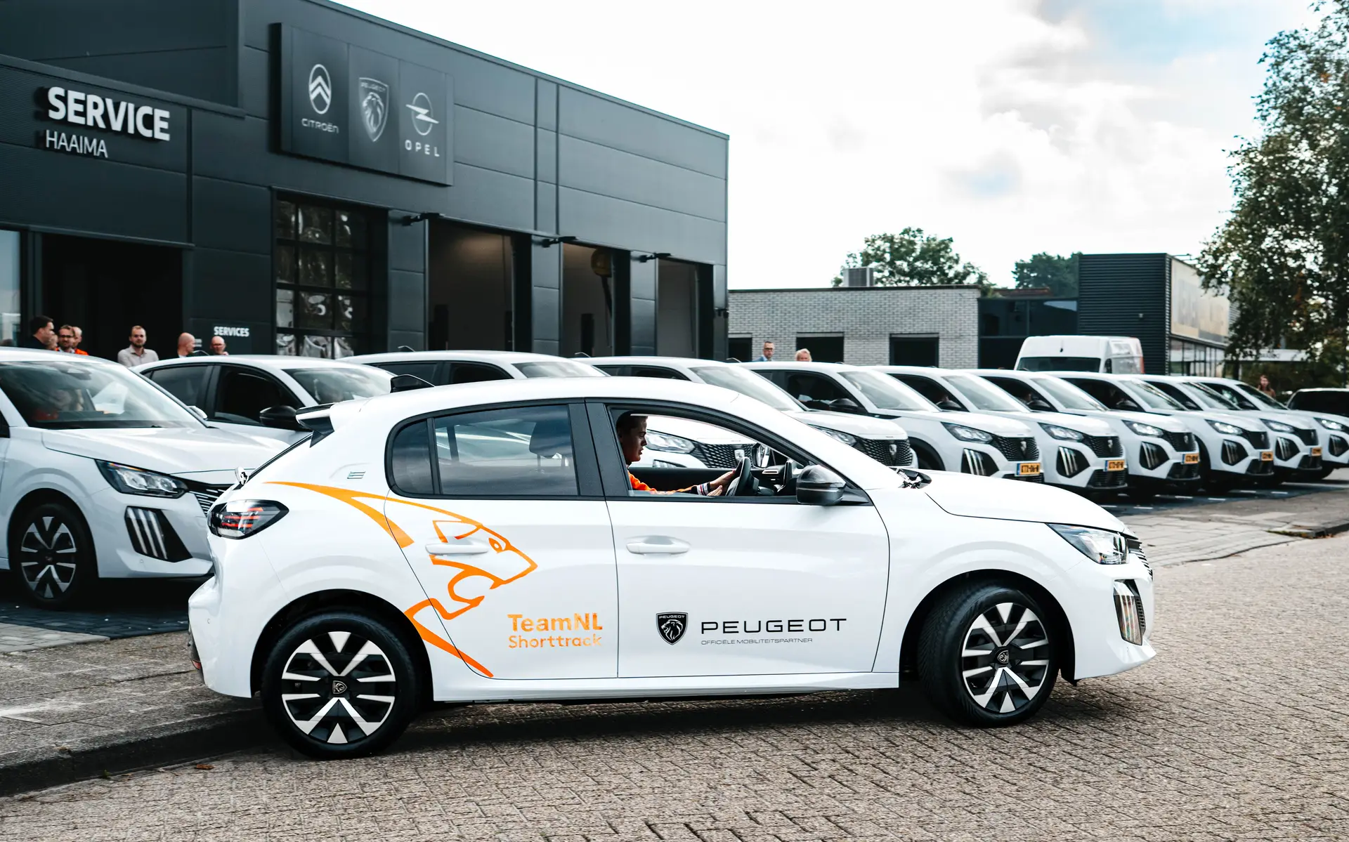 Peugeot mobiliteitspartner TeamNL Shorttrack