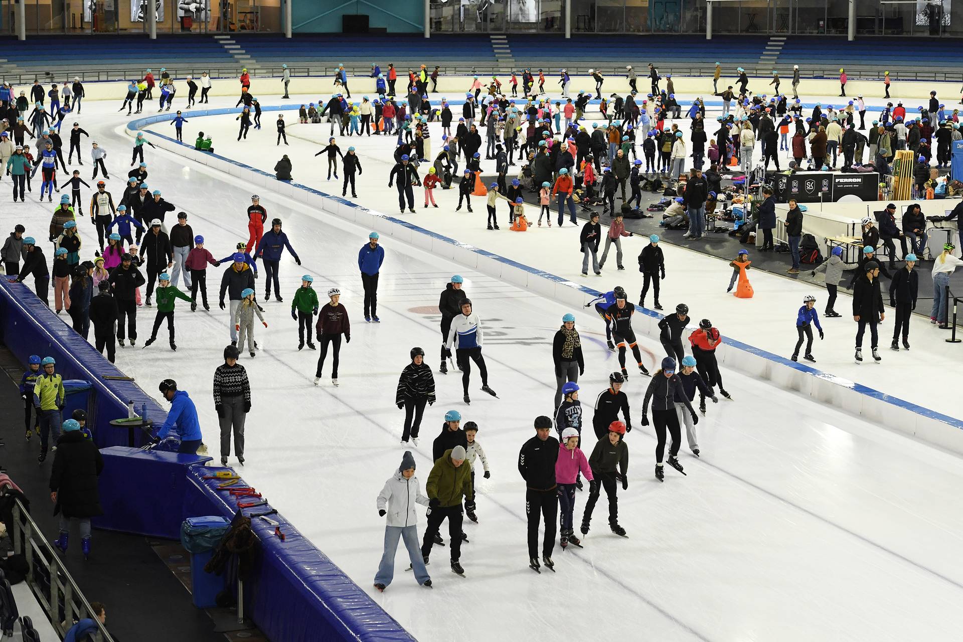 Recreatieschaatsen in Thialf, kerstvakantie 2 januari 2026