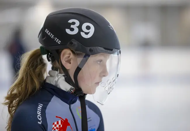 Dieper nadenken kan niet Arie Ravensbergen Bokaal