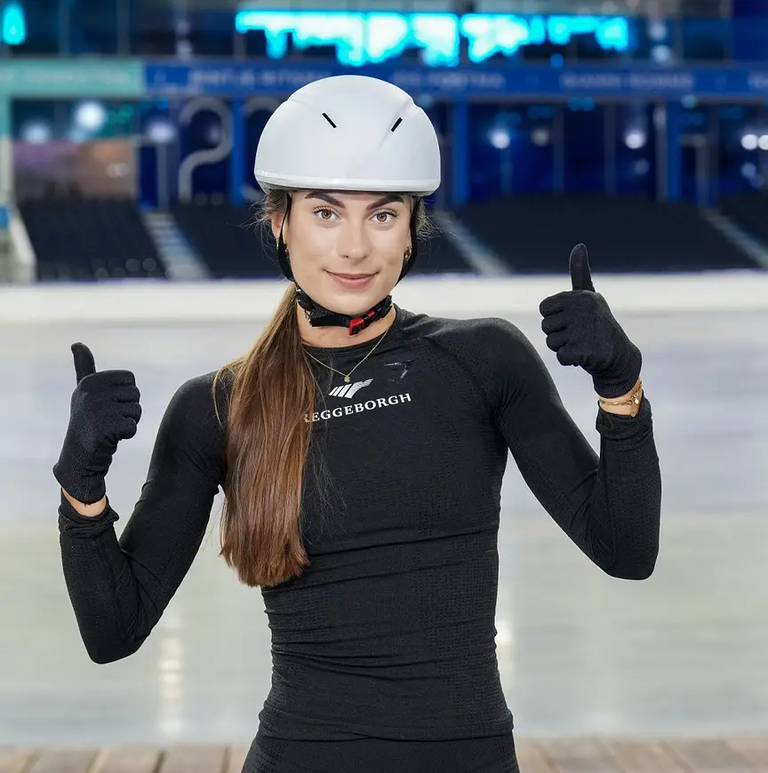 Helmplicht in Thialf