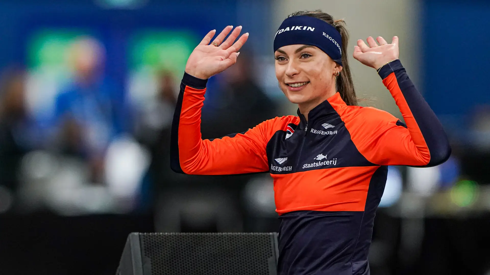 Femke Kok wint ook in Calgary 2025