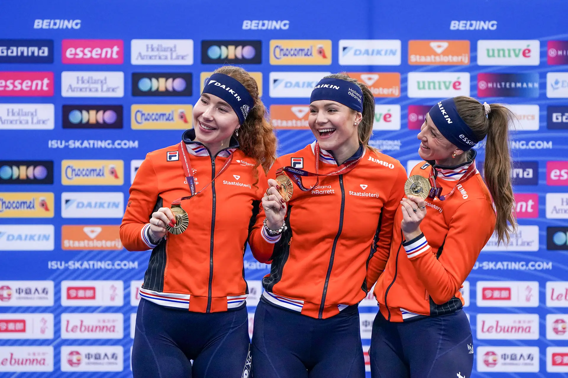 De vrouwen die goud waard waren: Michelle (l), Angel en Suzanne.
