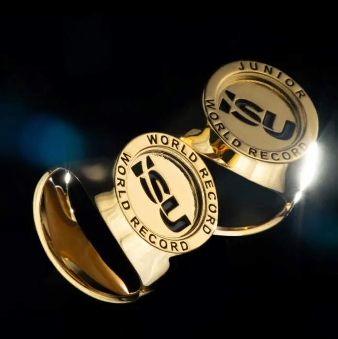 ISU-ring voor wereldrecordhouders