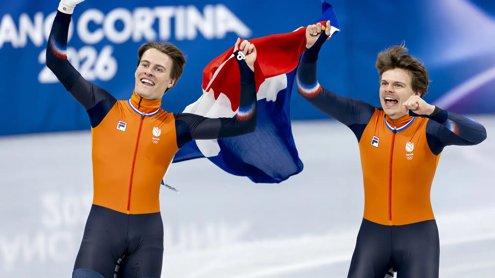 Jens en Melle aan het feest