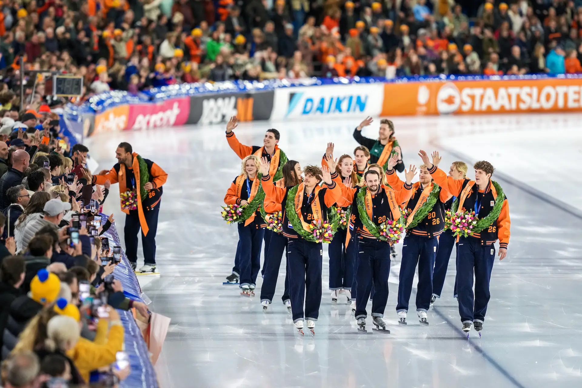 Jorrit Bergsma en de olympische huldiging in Thialf