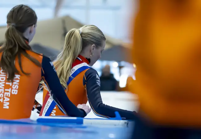 NK Shorttrack Junioren A 1000 meter _ Hanneke Mennens.