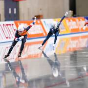 Marijke Groenewoud en Ivanie Blondin mass start WC 1 2024