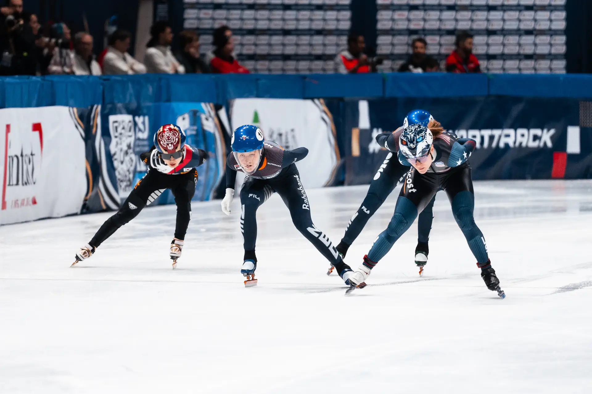 Michelle Velzeboer en Corinne Stoddard