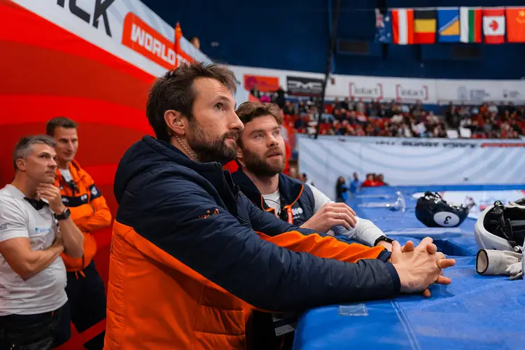 Niels Kerstholt en assistent-coach Haralds Silovs.
