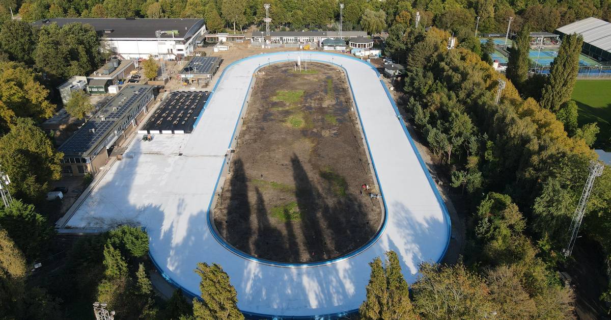 Drone shot Jaap Eden Baan / Amsterdam