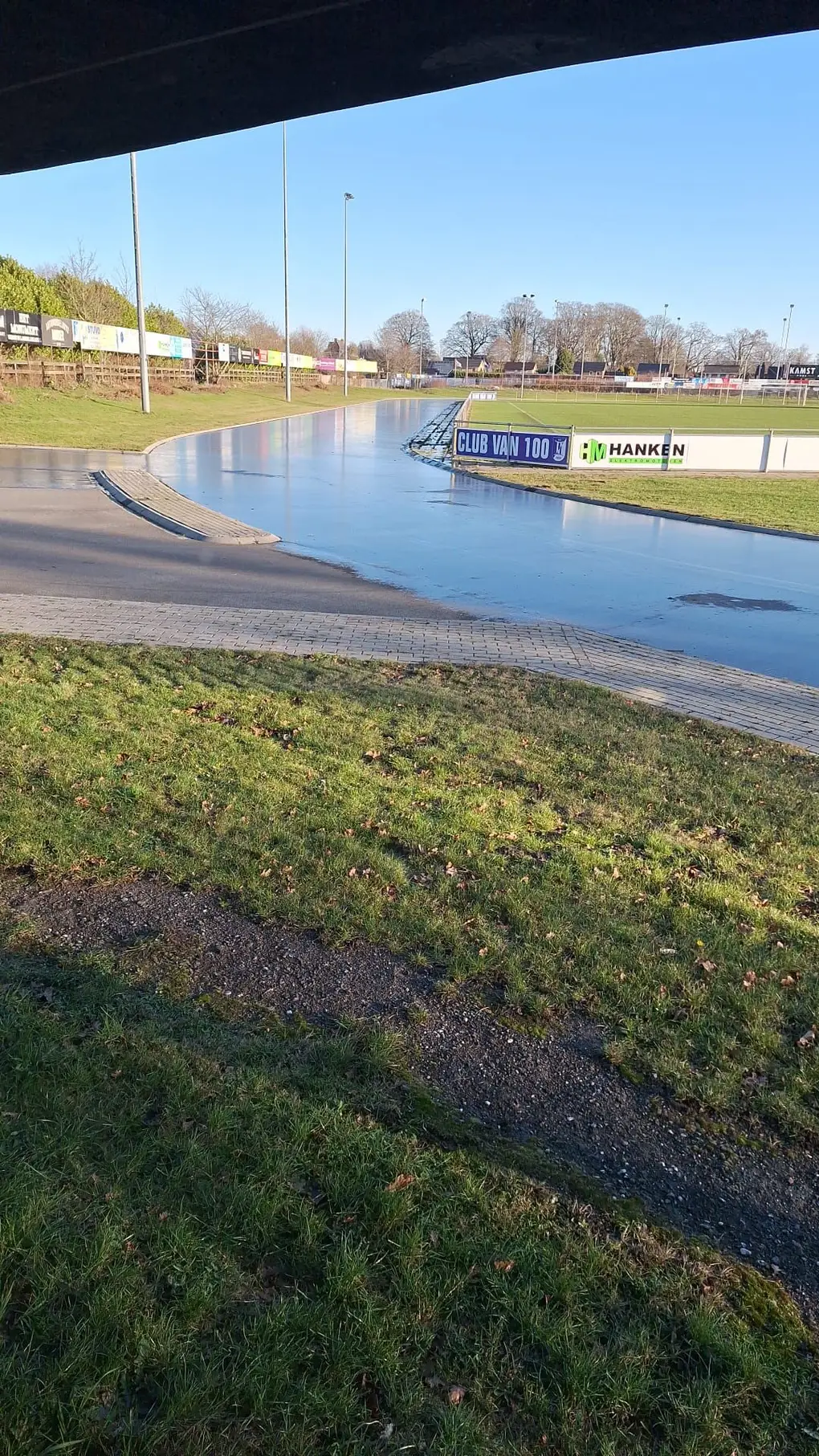 Nieuw-Amsterdam/ Veenoord ijsbaan