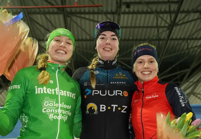 Podium Finale Marathon Cup Kim T Gioya L en Vera van D