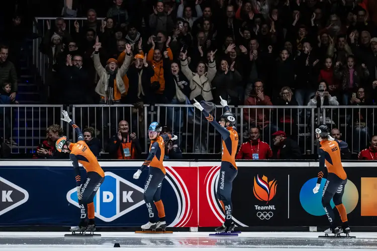 TeamNl relaymannen goud
