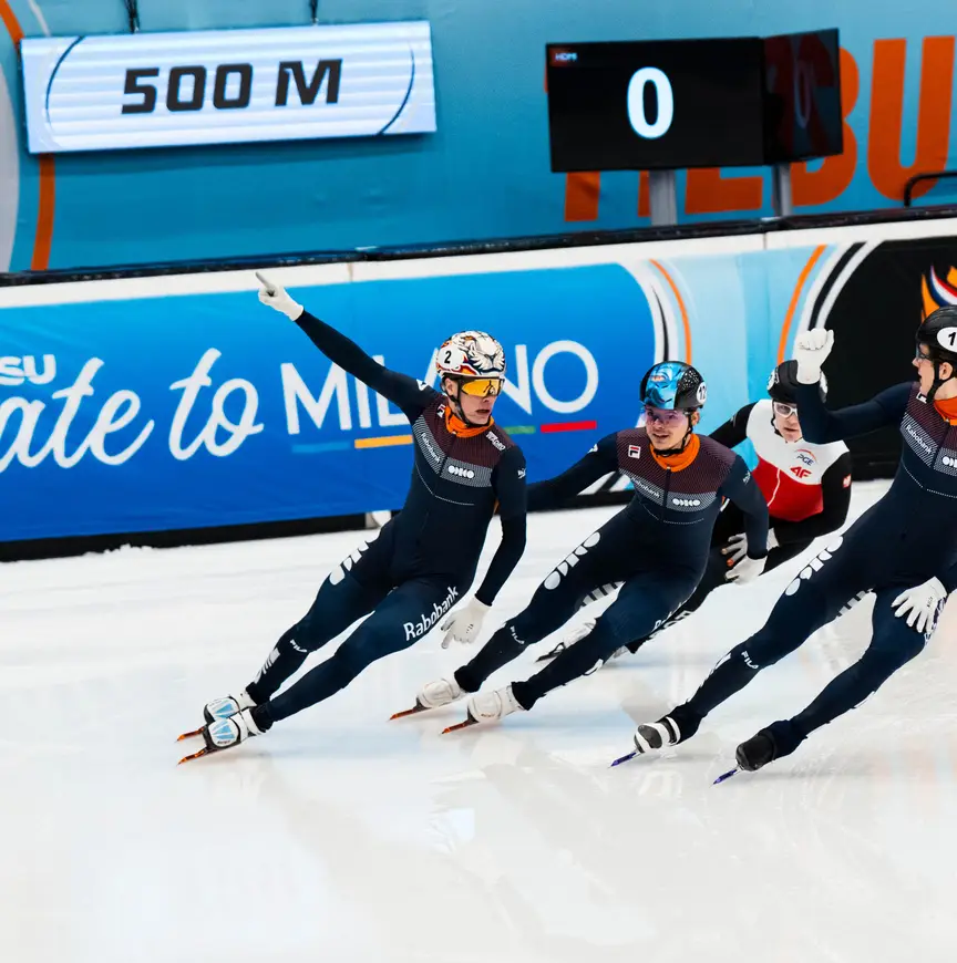 Melle, Jens en Teun vieren feest