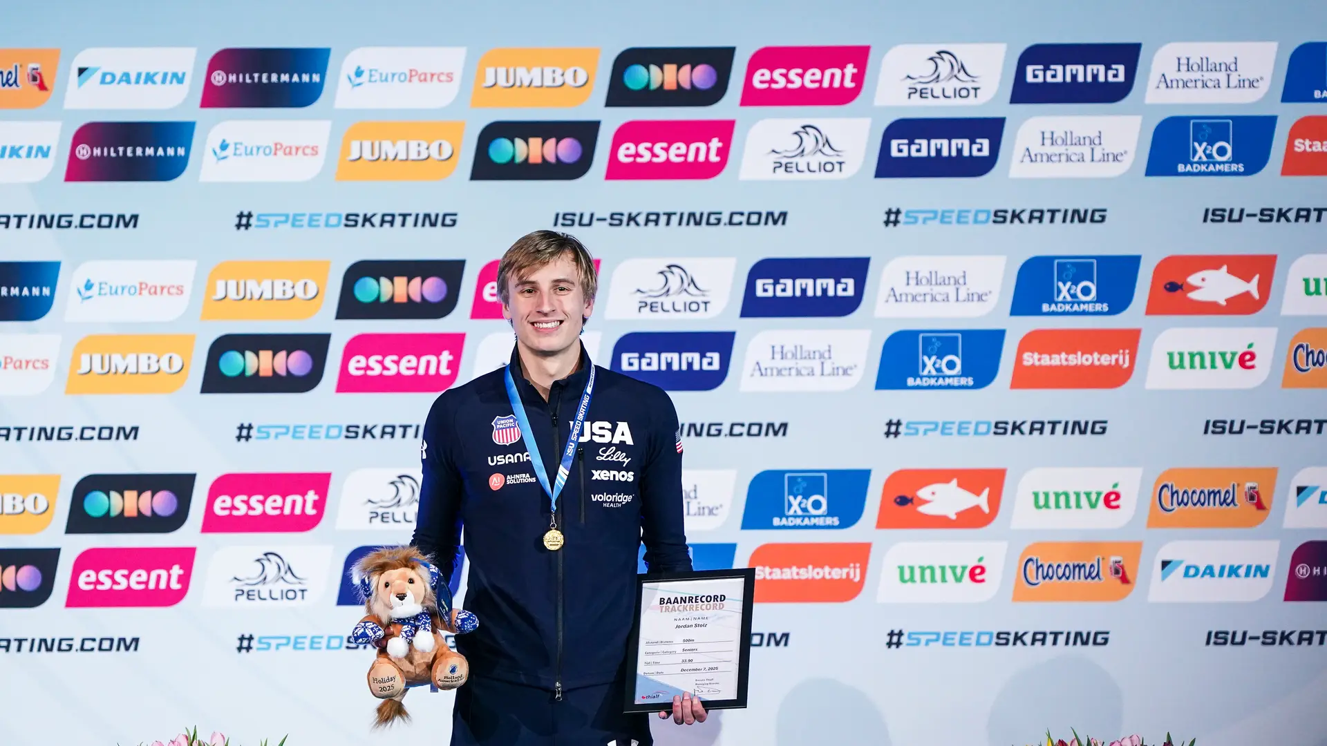 Jordan Stolz baanrecord