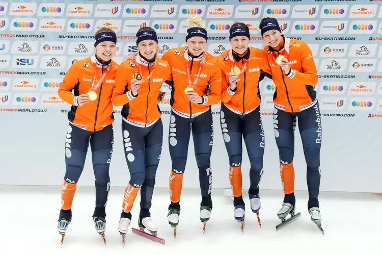 Vrouwenrelay WT 4 winst