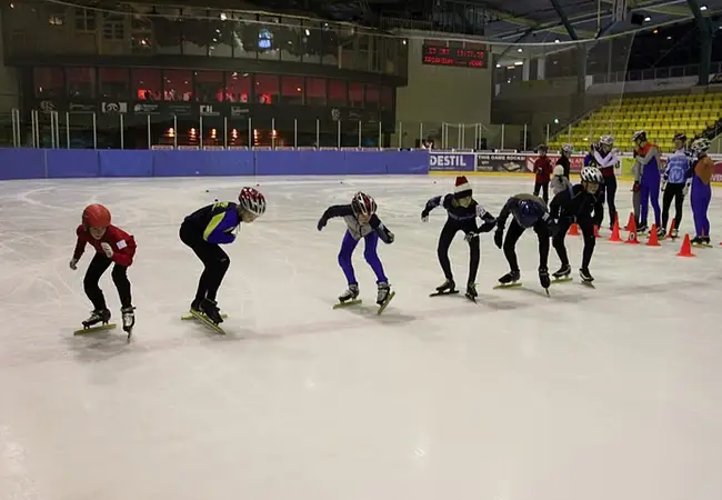 Teun Boer 3e van links, broer Gijs 4e van links