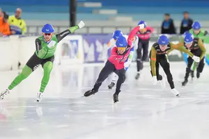 Bart Hoolwerf en Harm Visser op de finish af
