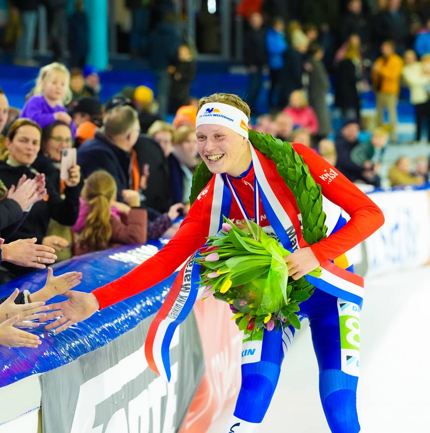 Een ereronde voor de nieuwe Nederlands kampioen