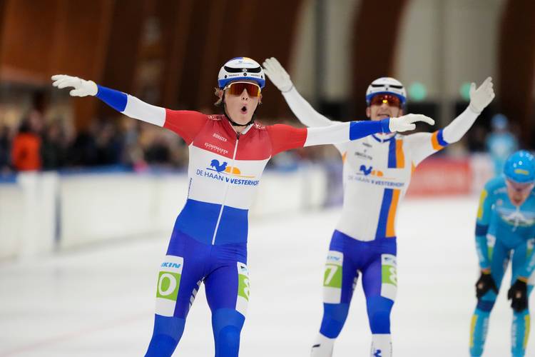 Christian Haasjes wint de marathon cup in Leeuwarden