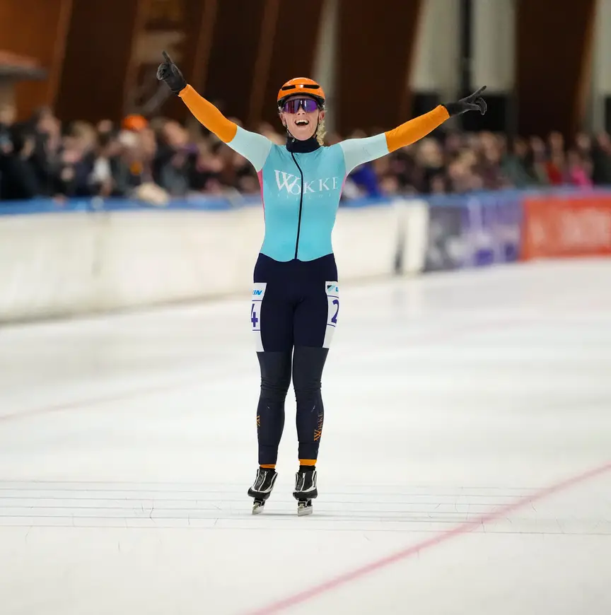 Melissa Mooijman wint de beloftenmarathon in Leeuwarden