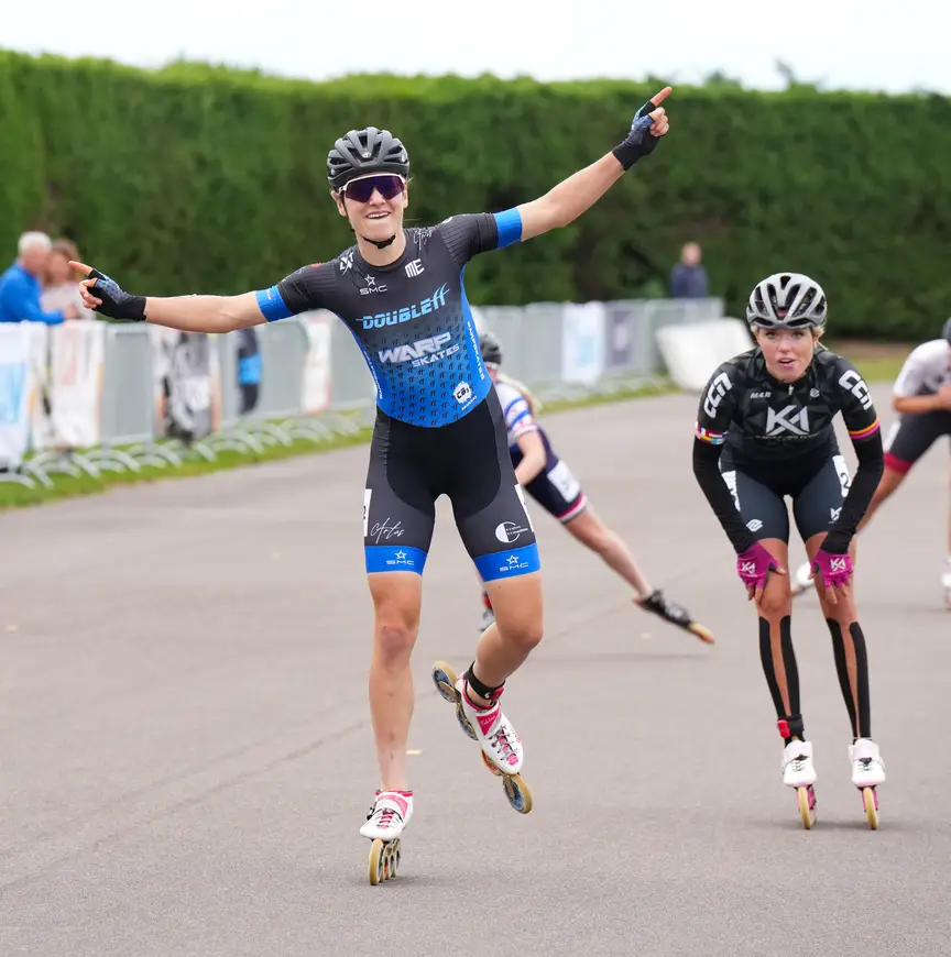 Jet Fransen wint tijdens NK Weg 2025