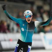 Joël Haasjes komt als eerste over de streep