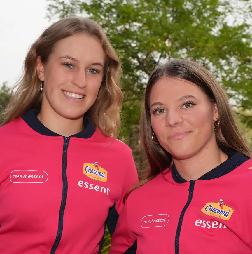 Teampresentatie Team Essent 2026 - Meike Veen en Chloé Hoogendoorn