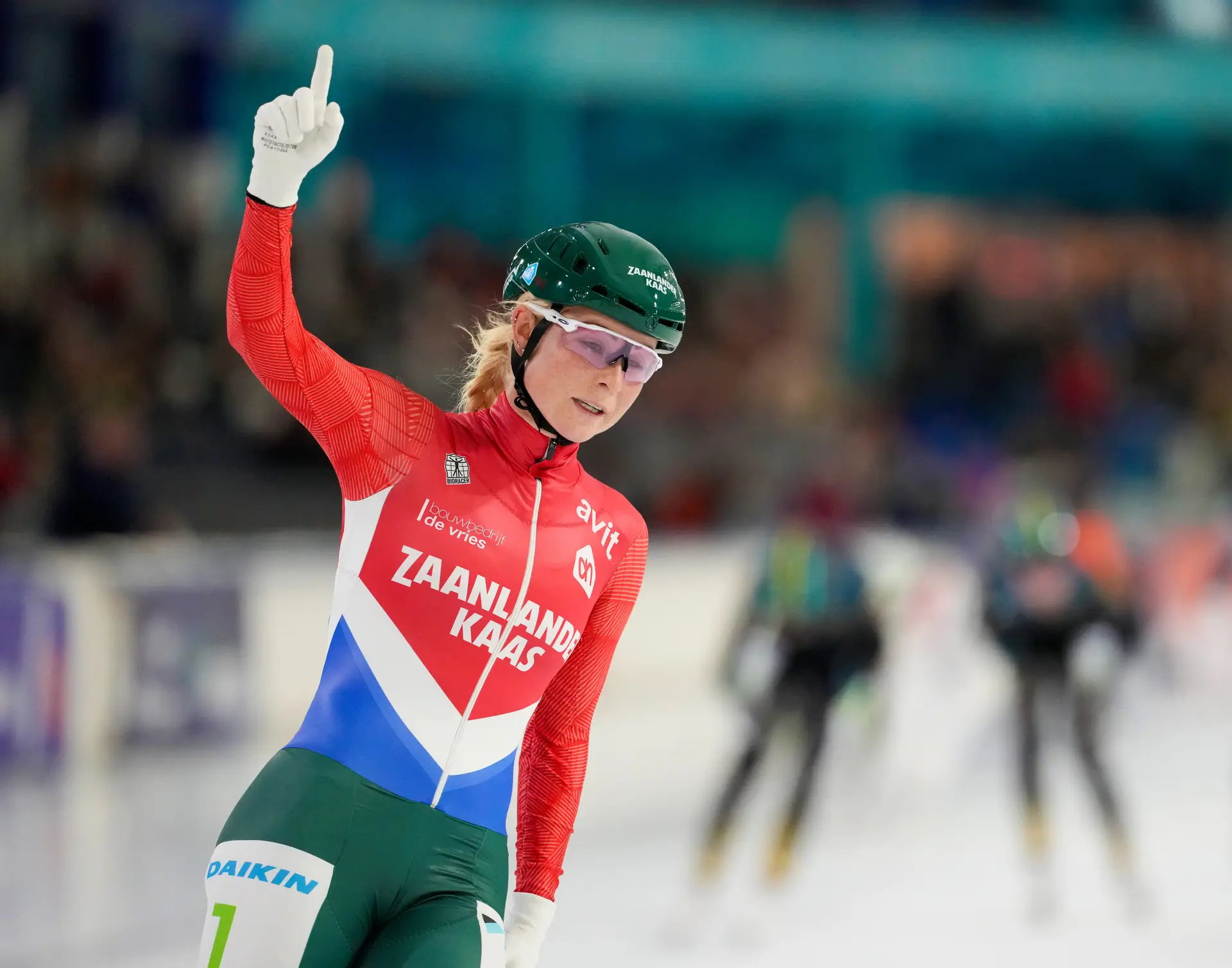 Marijke Groenewoud wint in Heerenveen