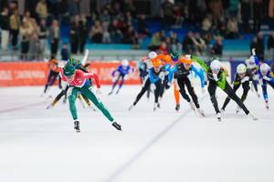 Marijke Groenewoud op kop in Thialf