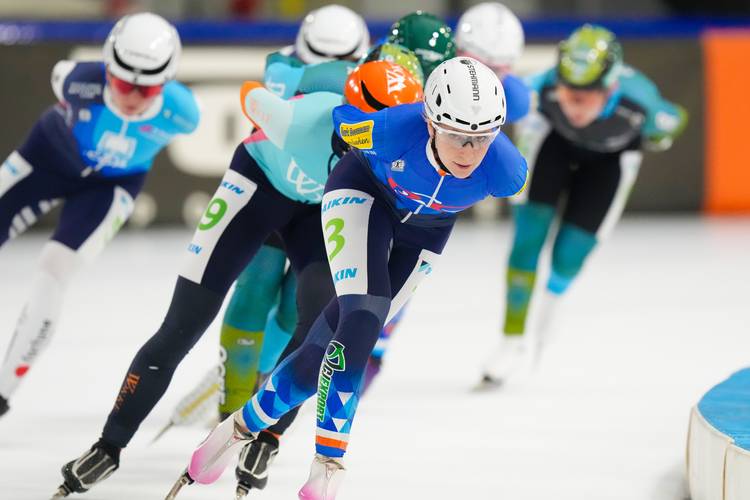 Michelle Uhrig in de kleuren van Skadi