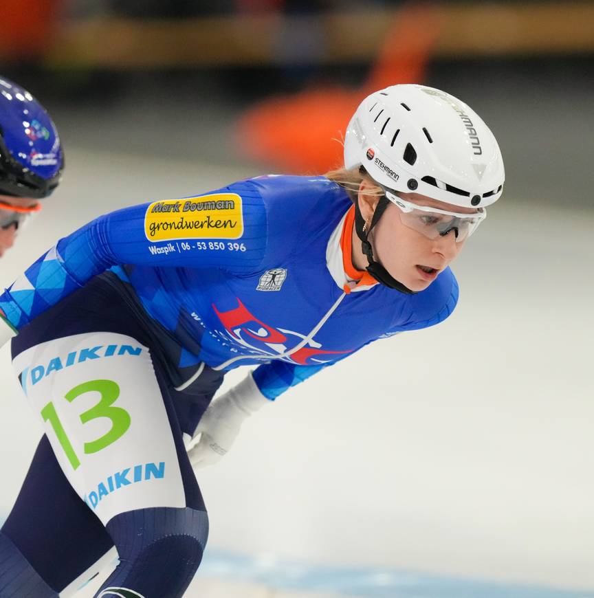 Michelle Uhrig bij de marathon in Heerenveen