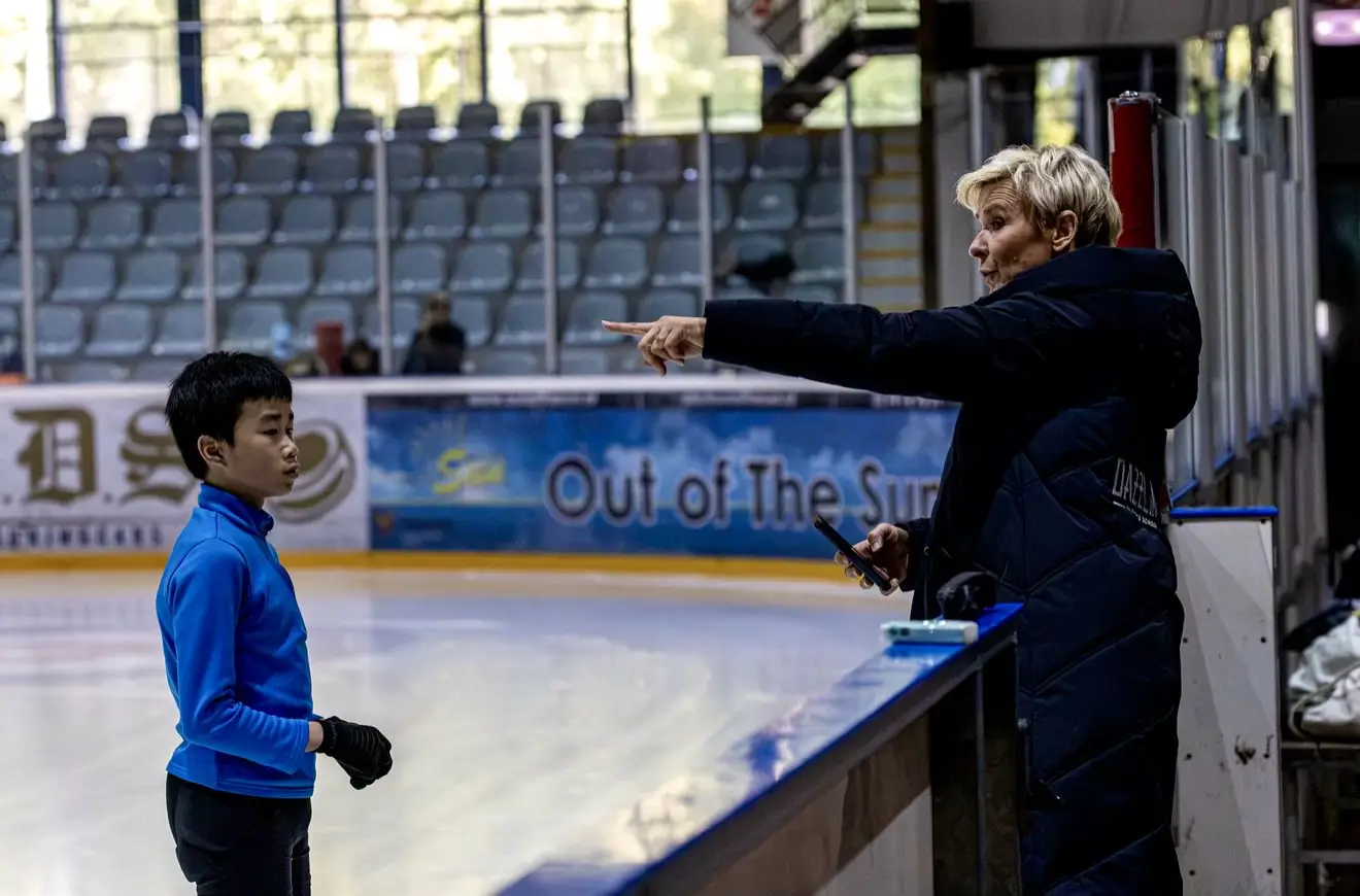 Leon Lo, Astrid Winkelman