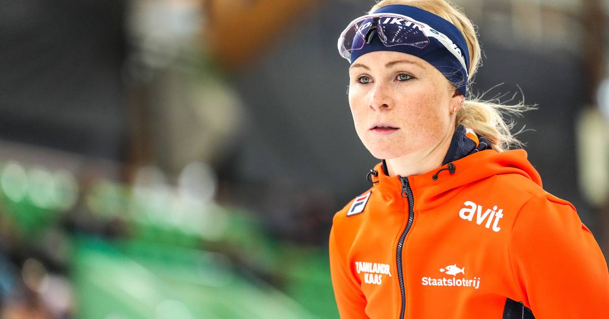 Overview of Participants and Schedule for Day One at the World Allround Speed Skating Championships