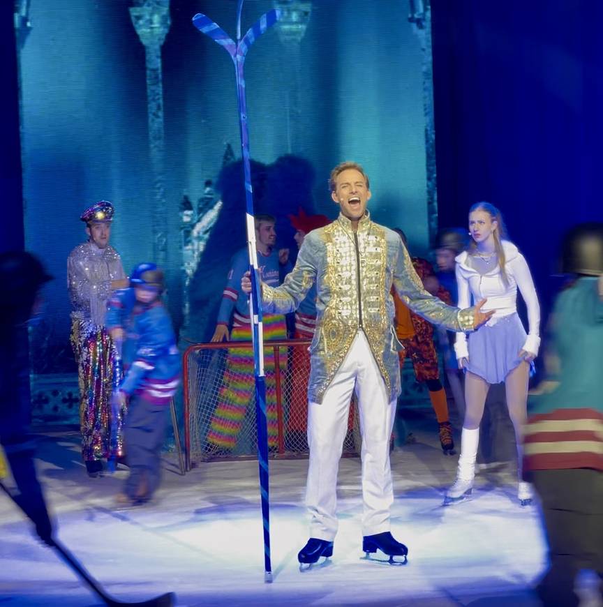 Ronald Mulder schittert in hoofdrol musical Alice in Winterland