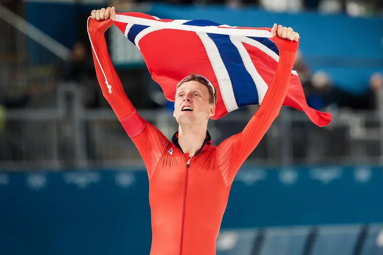 Sander Eitrem olympisch kampioen 5.000 meter